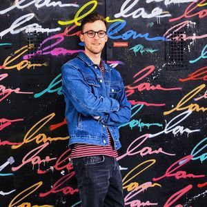 Meet your Posher, Christopher